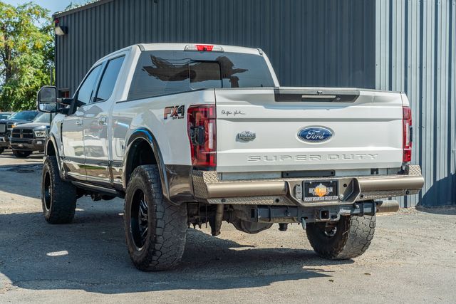 2017 Ford F-250 Super Duty Crew Cab King Ranch Ultimate FX4 / ONE TEXAS OWNER | Austin, TX | Rocky Mountain Truck Stop Austin 2017 Ford F-250 Super Duty Crew Cab King Ranch Ultimate FX4 / ONE TEXAS OWNER | Austin, TX | Rocky Mountain Truck Stop Austin