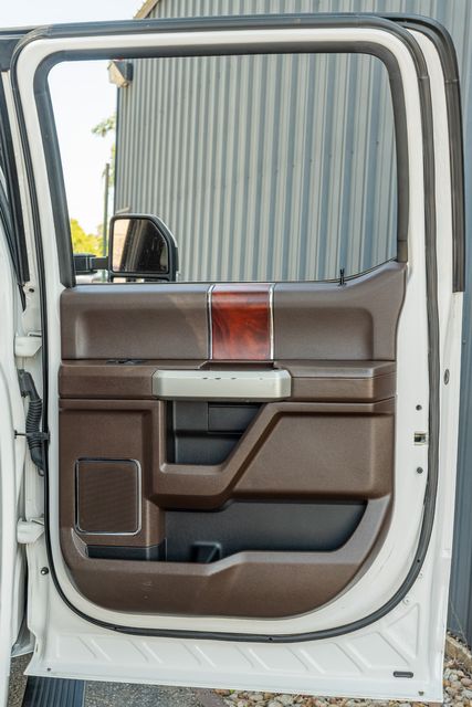 2017 Ford F-250 Super Duty Crew Cab King Ranch Ultimate FX4 / ONE TEXAS OWNER | Austin, TX | Rocky Mountain Truck Stop Austin 2017 Ford F-250 Super Duty Crew Cab King Ranch Ultimate FX4 / ONE TEXAS OWNER | Austin, TX | Rocky Mountain Truck Stop Austin