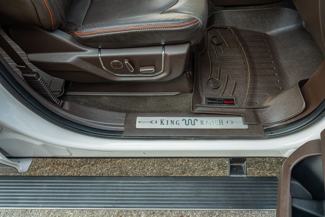 2017 Ford F-250 Super Duty Crew Cab King Ranch Ultimate FX4 / ONE TEXAS OWNER | Austin, TX | Rocky Mountain Truck Stop Austin 2017 Ford F-250 Super Duty Crew Cab King Ranch Ultimate FX4 / ONE TEXAS OWNER | Austin, TX | Rocky Mountain Truck Stop Austin