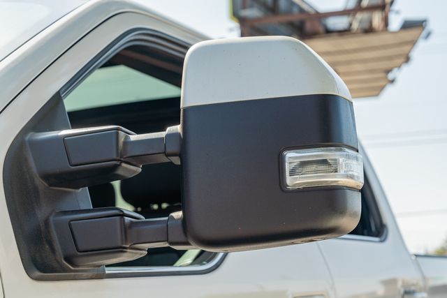 2017 Ford F-250 Super Duty Crew Cab King Ranch Ultimate FX4 / ONE TEXAS OWNER | Austin, TX | Rocky Mountain Truck Stop Austin 2017 Ford F-250 Super Duty Crew Cab King Ranch Ultimate FX4 / ONE TEXAS OWNER | Austin, TX | Rocky Mountain Truck Stop Austin