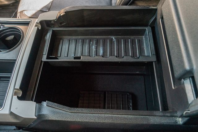 2017 Ford F-250 Super Duty Lariat CREW CAB FX4 4X4 / 6.7L DIESEL TEXAS OWNED | Austin, TX | Rocky Mountain Truck Stop Austin 2017 Ford F-250 Super Duty Lariat CREW CAB FX4 4X4 / 6.7L DIESEL TEXAS OWNED | Austin, TX | Rocky Mountain Truck Stop Austin