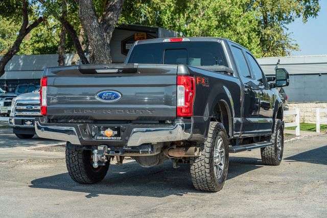2017 Ford F-250 Super Duty Lariat CREW CAB FX4 4X4 / 6.7L DIESEL TEXAS OWNED | Austin, TX | Rocky Mountain Truck Stop Austin 2017 Ford F-250 Super Duty Lariat CREW CAB FX4 4X4 / 6.7L DIESEL TEXAS OWNED | Austin, TX | Rocky Mountain Truck Stop Austin
