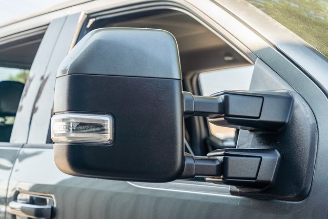 2017 Ford F-250 Super Duty Lariat CREW CAB FX4 4X4 / 6.7L DIESEL TEXAS OWNED | Austin, TX | Rocky Mountain Truck Stop Austin 2017 Ford F-250 Super Duty Lariat CREW CAB FX4 4X4 / 6.7L DIESEL TEXAS OWNED | Austin, TX | Rocky Mountain Truck Stop Austin