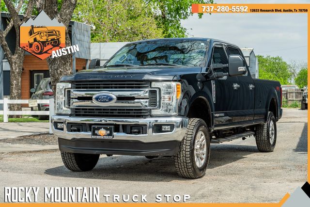 2017 Ford F-250 Super Duty XLT CREW CAB 4X4 / TX EDITION / LONG BED / DIESEL | Austin, TX | Rocky Mountain Truck Stop Austin in Austin, TX 78759