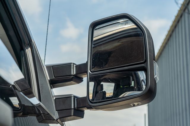 2017 Ford F-250 Super Duty XLT CREW CAB 4X4 / TX EDITION / LONG BED / DIESEL | Austin, TX | Rocky Mountain Truck Stop Austin