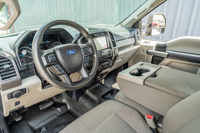 2017 Ford F-250 Super Duty XLT CREW CAB 4X4 / TX EDITION / LONG BED / DIESEL | Austin, TX | Rocky Mountain Truck Stop Austin 2017 Ford F-250 Super Duty XLT CREW CAB 4X4 / TX EDITION / LONG BED / DIESEL | Austin, TX | Rocky Mountain Truck Stop Austin