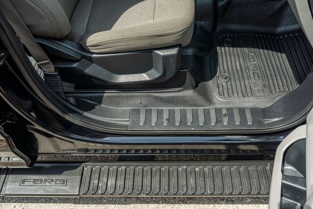 2017 Ford F-250 Super Duty XLT CREW CAB 4X4 / TX EDITION / LONG BED / DIESEL | Austin, TX | Rocky Mountain Truck Stop Austin 2017 Ford F-250 Super Duty XLT CREW CAB 4X4 / TX EDITION / LONG BED / DIESEL | Austin, TX | Rocky Mountain Truck Stop Austin