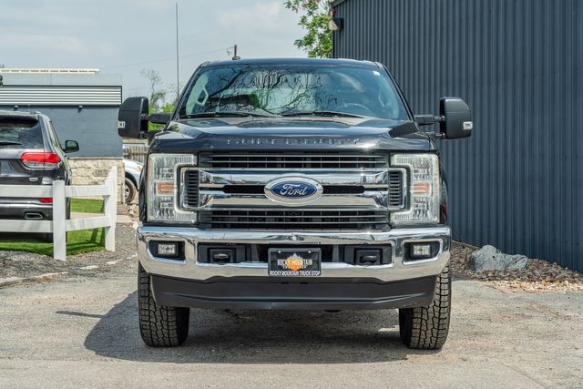 2017 Ford F-250 Super Duty XLT CREW CAB 4X4 / TX EDITION / LONG BED / DIESEL | Austin, TX | Rocky Mountain Truck Stop Austin 2017 Ford F-250 Super Duty XLT CREW CAB 4X4 / TX EDITION / LONG BED / DIESEL | Austin, TX | Rocky Mountain Truck Stop Austin