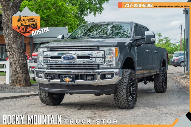 2017 Ford F-250 Super Duty Lariat ULTIMATE FX4 4X4 / 6.7L / CLEAN CARFAX | Austin, TX | Rocky Mountain Truck Stop Austin in Austin, TX 78759