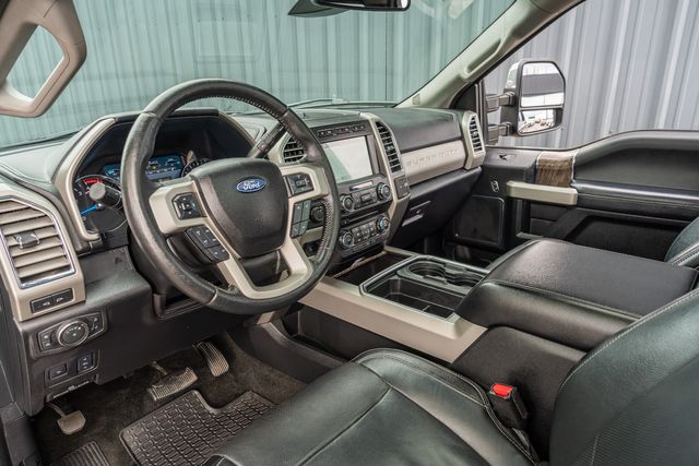 2017 Ford F-250 Super Duty Lariat ULTIMATE FX4 4X4 / 6.7L / CLEAN CARFAX | Austin, TX | Rocky Mountain Truck Stop Austin 2017 Ford F-250 Super Duty Lariat ULTIMATE FX4 4X4 / 6.7L / CLEAN CARFAX | Austin, TX | Rocky Mountain Truck Stop Austin