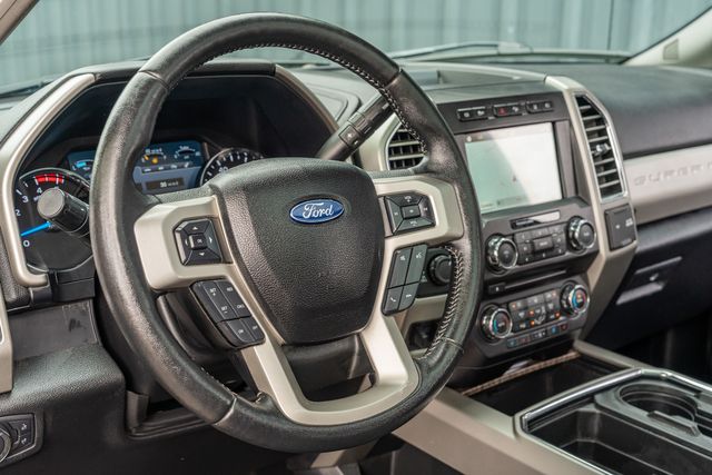 2017 Ford F-250 Super Duty Lariat ULTIMATE FX4 4X4 / 6.7L / CLEAN CARFAX | Austin, TX | Rocky Mountain Truck Stop Austin 2017 Ford F-250 Super Duty Lariat ULTIMATE FX4 4X4 / 6.7L / CLEAN CARFAX | Austin, TX | Rocky Mountain Truck Stop Austin
