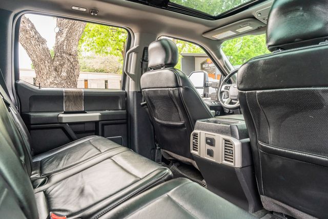 2017 Ford F-250 Super Duty Lariat ULTIMATE FX4 4X4 / 6.7L / CLEAN CARFAX | Austin, TX | Rocky Mountain Truck Stop Austin