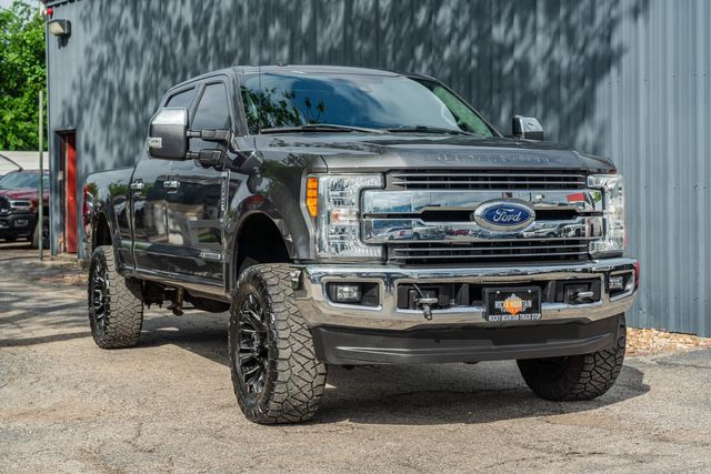 2017 Ford F-250 Super Duty Lariat ULTIMATE FX4 4X4 / 6.7L / CLEAN CARFAX | Dallas, TX | Rocky Mountain Truck Stop Dallas 2017 Ford F-250 Super Duty Lariat ULTIMATE FX4 4X4 / 6.7L / CLEAN CARFAX | Dallas, TX | Rocky Mountain Truck Stop Dallas