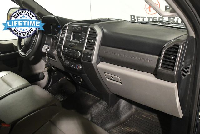 2017 Ford F-250 Super Duty XL w/ Knapheide Utility Body | Branford, CT | Sound Auto Wholesalers 2017 Ford F-250 Super Duty XL w/ Knapheide Utility Body | Branford, CT | Sound Auto Wholesalers
