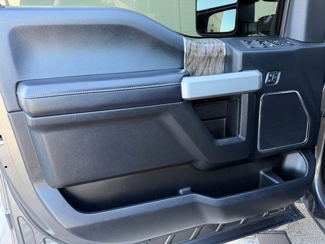 2017 Ford F-250 Super Duty Lariat | Corpus Christi, TX | Discount Motor Company