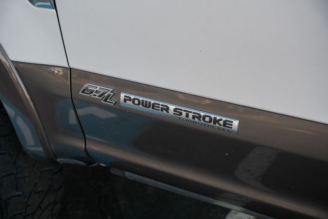 2017 Ford F-250 Super Duty Crew Cab King Ranch Ultimate FX4 / ONE TEXAS OWNER | Austin, TX | Rocky Mountain Truck Stop Austin