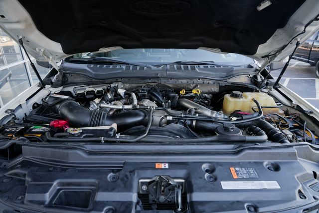 2017 Ford F-250 Super Duty Crew Cab King Ranch Ultimate FX4 / ONE TEXAS OWNER | Austin, TX | Rocky Mountain Truck Stop Austin 2017 Ford F-250 Super Duty Crew Cab King Ranch Ultimate FX4 / ONE TEXAS OWNER | Austin, TX | Rocky Mountain Truck Stop Austin