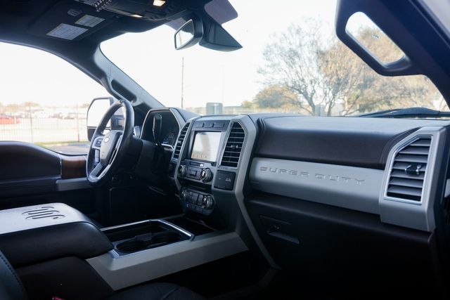 2017 Ford F-250 Super Duty Crew Cab King Ranch Ultimate FX4 / ONE TEXAS OWNER | Austin, TX | Rocky Mountain Truck Stop Austin 2017 Ford F-250 Super Duty Crew Cab King Ranch Ultimate FX4 / ONE TEXAS OWNER | Austin, TX | Rocky Mountain Truck Stop Austin