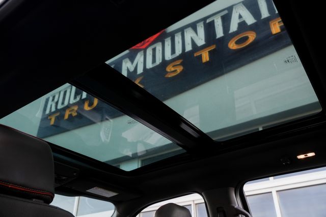 2017 Ford F-250 Super Duty Crew Cab King Ranch Ultimate FX4 / ONE TEXAS OWNER | Austin, TX | Rocky Mountain Truck Stop Austin 2017 Ford F-250 Super Duty Crew Cab King Ranch Ultimate FX4 / ONE TEXAS OWNER | Austin, TX | Rocky Mountain Truck Stop Austin