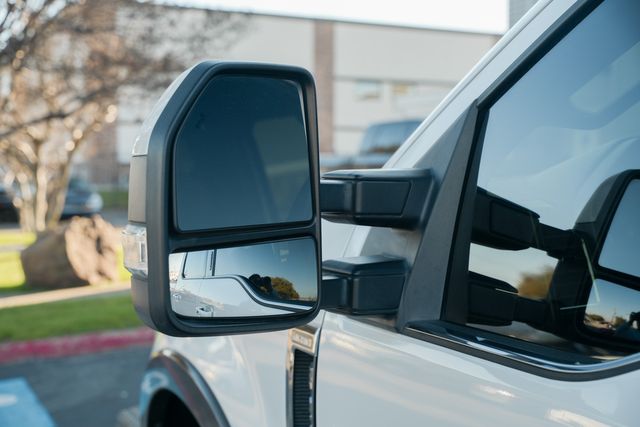 2017 Ford F-250 Super Duty Crew Cab King Ranch Ultimate FX4 / ONE TEXAS OWNER | Austin, TX | Rocky Mountain Truck Stop Austin 2017 Ford F-250 Super Duty Crew Cab King Ranch Ultimate FX4 / ONE TEXAS OWNER | Austin, TX | Rocky Mountain Truck Stop Austin