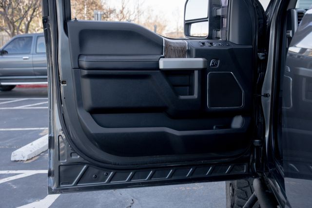 2017 Ford F-250 Super Duty Lariat CREW CAB FX4 W/ UPGRADES / CLEAN CARFAX | Austin, TX | Rocky Mountain Truck Stop Austin 2017 Ford F-250 Super Duty Lariat CREW CAB FX4 W/ UPGRADES / CLEAN CARFAX | Austin, TX | Rocky Mountain Truck Stop Austin