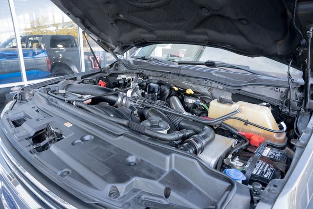 2017 Ford F-250 Super Duty Lariat CREW CAB FX4 W/ UPGRADES / CLEAN CARFAX | Austin, TX | Rocky Mountain Truck Stop Austin 2017 Ford F-250 Super Duty Lariat CREW CAB FX4 W/ UPGRADES / CLEAN CARFAX | Austin, TX | Rocky Mountain Truck Stop Austin