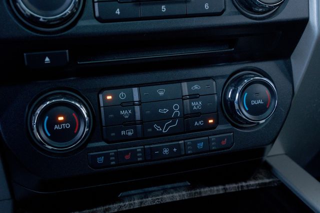 2017 Ford F-250 Super Duty Lariat CREW CAB FX4 W/ UPGRADES / CLEAN CARFAX | Austin, TX | Rocky Mountain Truck Stop Austin