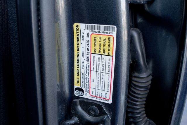 2017 Ford F-250 Super Duty Lariat CREW CAB FX4 W/ UPGRADES / CLEAN CARFAX | Austin, TX | Rocky Mountain Truck Stop Austin