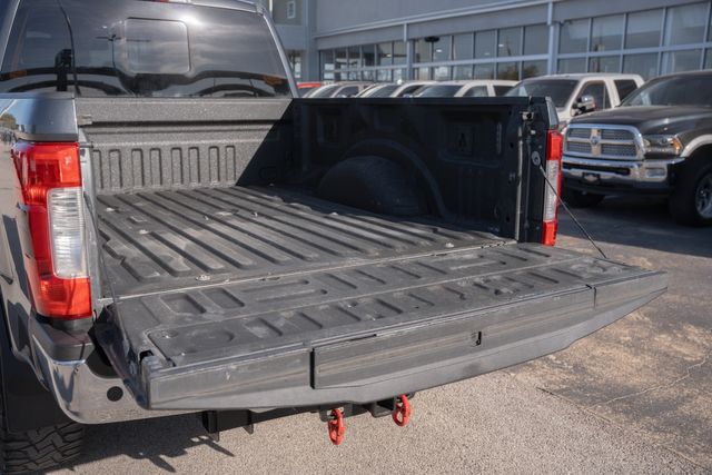 2017 Ford F-250 Super Duty Lariat CREW CAB FX4 W/ UPGRADES / CLEAN CARFAX | Austin, TX | Rocky Mountain Truck Stop Austin 2017 Ford F-250 Super Duty Lariat CREW CAB FX4 W/ UPGRADES / CLEAN CARFAX | Austin, TX | Rocky Mountain Truck Stop Austin