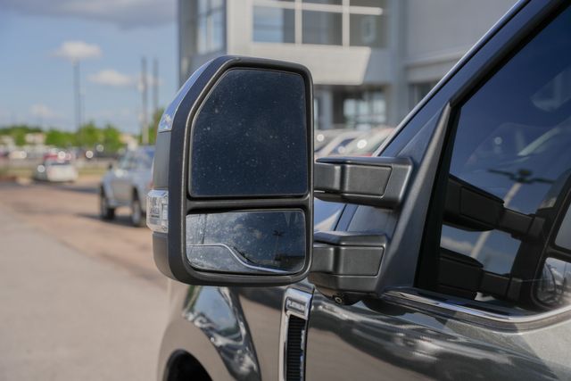 2017 Ford F-250 Super Duty Platinum ULTIMATE FX4 / LOADED / MASSAGING SEATS | Austin, TX | Rocky Mountain Truck Stop Austin