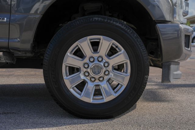 2017 Ford F-250 Super Duty Platinum ULTIMATE FX4 / LOADED / MASSAGING SEATS | Austin, TX | Rocky Mountain Truck Stop Austin