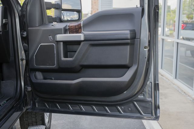 2017 Ford F-250 Super Duty Platinum ULTIMATE FX4 / LOADED / MASSAGING SEATS | Austin, TX | Rocky Mountain Truck Stop Austin