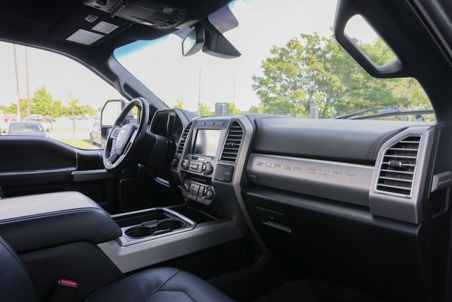 2017 Ford F-250 Super Duty Platinum ULTIMATE FX4 / LOADED / MASSAGING SEATS | Austin, TX | Rocky Mountain Truck Stop Austin