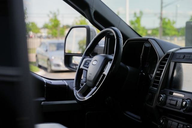 2017 Ford F-250 Super Duty Platinum ULTIMATE FX4 / LOADED / MASSAGING SEATS | Austin, TX | Rocky Mountain Truck Stop Austin 2017 Ford F-250 Super Duty Platinum ULTIMATE FX4 / LOADED / MASSAGING SEATS | Austin, TX | Rocky Mountain Truck Stop Austin