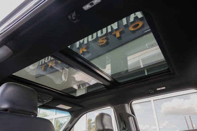 2017 Ford F-250 Super Duty Platinum ULTIMATE FX4 / LOADED / MASSAGING SEATS | Austin, TX | Rocky Mountain Truck Stop Austin