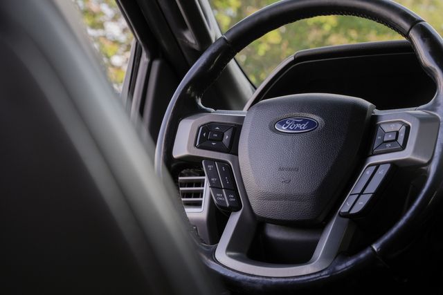 2017 Ford F-250 Super Duty Platinum ULTIMATE FX4 / LOADED / MASSAGING SEATS | Austin, TX | Rocky Mountain Truck Stop Austin