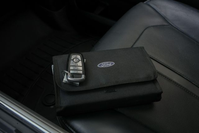 2017 Ford F-250 Super Duty Platinum ULTIMATE FX4 / LOADED / MASSAGING SEATS | Austin, TX | Rocky Mountain Truck Stop Austin