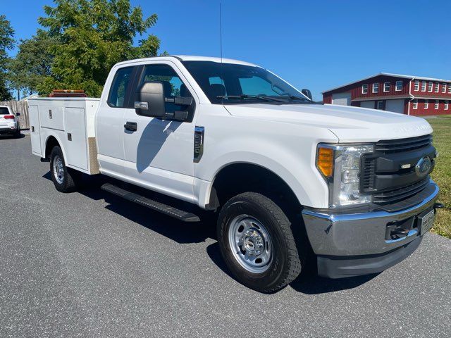2017 Ford F-250 Super Duty XL | Ephrata, PA | Pine Tree Motors 2017 Ford F-250 Super Duty XL | Ephrata, PA | Pine Tree Motors