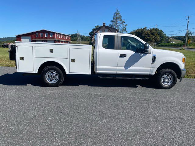2017 Ford F-250 Super Duty XL | Ephrata, PA | Pine Tree Motors 2017 Ford F-250 Super Duty XL | Ephrata, PA | Pine Tree Motors