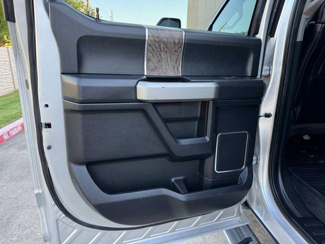 2017 Ford F-250 Super Duty Lariat 4x4 4dr Crew Cab 6.8 ft. SB Pickup | Houston, TX | Houston Auto Credit 2017 Ford F-250 Super Duty Lariat 4x4 4dr Crew Cab 6.8 ft. SB Pickup | Houston, TX | Houston Auto Credit