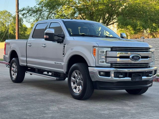 2017 Ford F-250 Super Duty Lariat 4x4 4dr Crew Cab 6.8 ft. SB Pickup | Houston, TX | Houston Auto Credit 2017 Ford F-250 Super Duty Lariat 4x4 4dr Crew Cab 6.8 ft. SB Pickup | Houston, TX | Houston Auto Credit