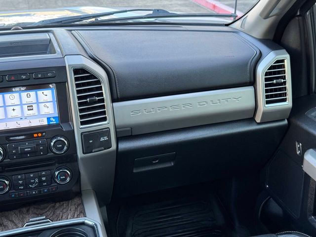 2017 Ford F-250 Super Duty Lariat 4x4 4dr Crew Cab 6.8 ft. SB Pickup | Houston, TX | Houston Auto Credit 2017 Ford F-250 Super Duty Lariat 4x4 4dr Crew Cab 6.8 ft. SB Pickup | Houston, TX | Houston Auto Credit