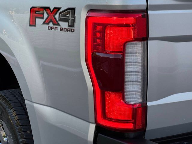 2017 Ford F-250 Super Duty Lariat 4x4 4dr Crew Cab 6.8 ft. SB Pickup | Houston, TX | Houston Auto Credit 2017 Ford F-250 Super Duty Lariat 4x4 4dr Crew Cab 6.8 ft. SB Pickup | Houston, TX | Houston Auto Credit