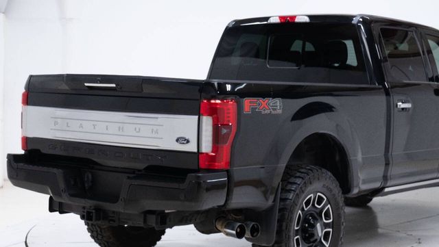 2017 Ford F-250 Super Duty Platinum 4x4 4dr Crew Cab 6.8 ft. SB Pickup | Houston, TX | Houston Auto Credit 2017 Ford F-250 Super Duty Platinum 4x4 4dr Crew Cab 6.8 ft. SB Pickup | Houston, TX | Houston Auto Credit