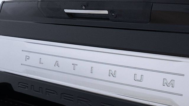 2017 Ford F-250 Super Duty Platinum 4x4 4dr Crew Cab 6.8 ft. SB Pickup | Houston, TX | Houston Auto Credit 2017 Ford F-250 Super Duty Platinum 4x4 4dr Crew Cab 6.8 ft. SB Pickup | Houston, TX | Houston Auto Credit