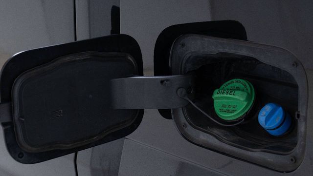 2017 Ford F-250 Super Duty Platinum 4x4 4dr Crew Cab 6.8 ft. SB Pickup | Houston, TX | Houston Auto Credit