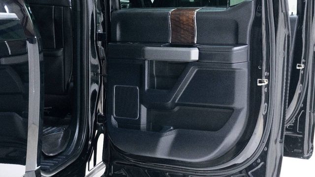 2017 Ford F-250 Super Duty Platinum 4x4 4dr Crew Cab 6.8 ft. SB Pickup | Houston, TX | Houston Auto Credit 2017 Ford F-250 Super Duty Platinum 4x4 4dr Crew Cab 6.8 ft. SB Pickup | Houston, TX | Houston Auto Credit