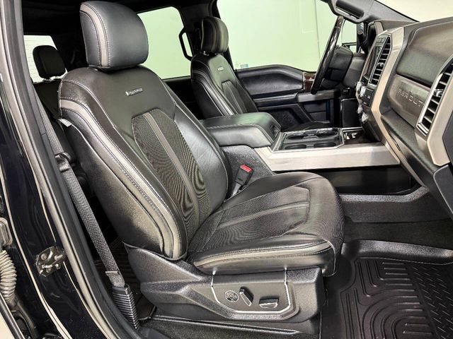 2017 Ford F-250 Super Duty Platinum 4x4 4dr Crew Cab 6.8 ft. SB Pickup | Houston, TX | Houston Auto Credit