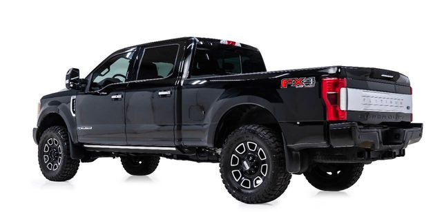 2017 Ford F-250 Super Duty Platinum 4x4 4dr Crew Cab 6.8 ft. SB Pickup | Houston, TX | Houston Auto Credit