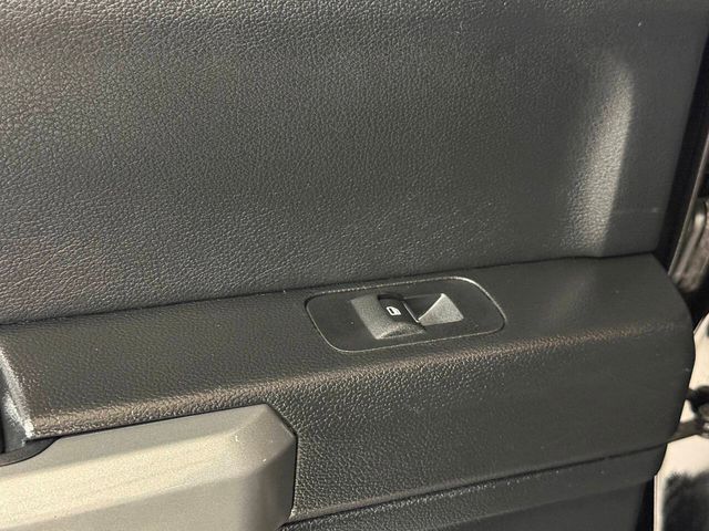 2017 Ford F-250 Super Duty Platinum 4x4 4dr Crew Cab 6.8 ft. SB Pickup | Houston, TX | Houston Auto Credit